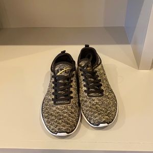 APL Techloom Phantom Sneakers - 7